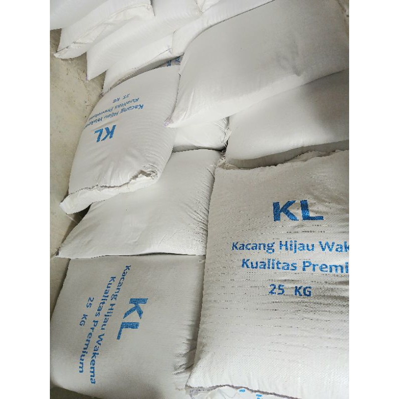 

Kacang Hijau KL Wakena 25kg / PerKarung