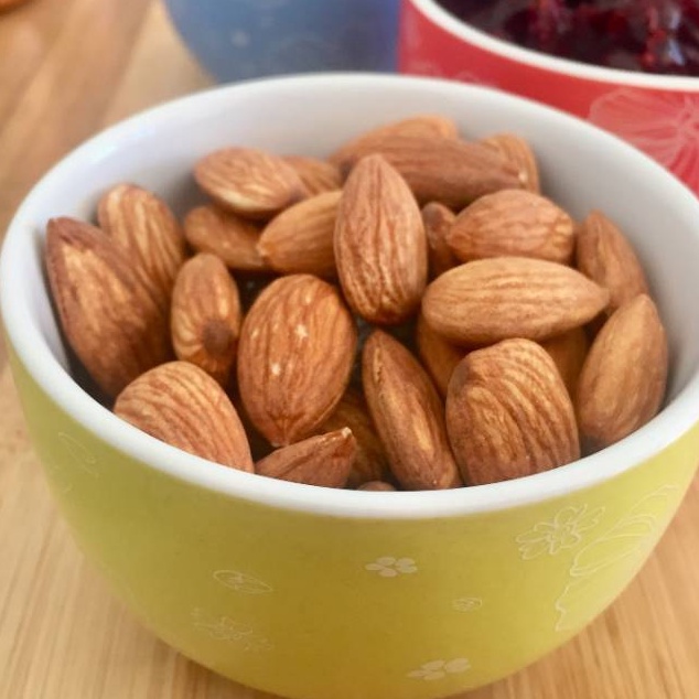 

SPESIAL DISCOUNT 25gram ALMOND PANGGANG ORIGINAL TAWAR tanpa kulit Roasted Plain blue diamond