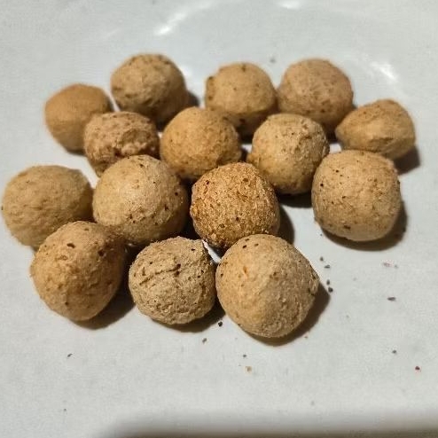 

Aneka Jajanan TAHU BULAT MINI PEDAS Keripik Makanan Ringan