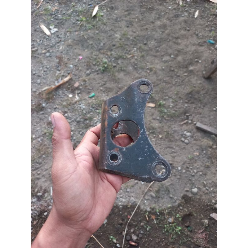 pangkon dudukan mesin honda cb 100 cb 125 gl 100 platina original