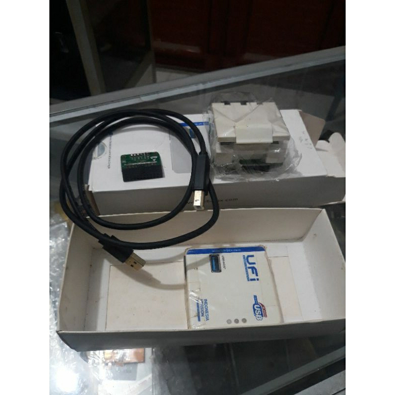 alat flash hp UFI BOX