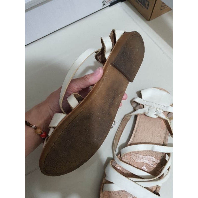 Sandal zara preloved