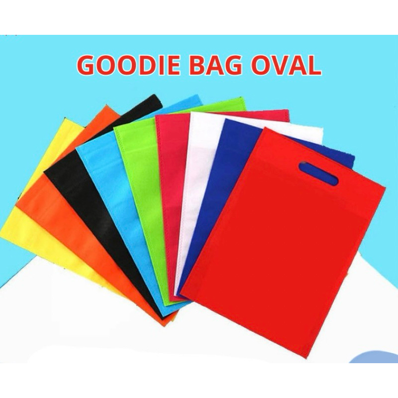 

Goodie Bag ukuran 30 x 40 cm/ Tas Kain Spunbond Oval Kantong Souvenir / Belanja, Bingkisan Snack Ultah / Ulang Tahun / Hajatan / Syukuran / Tasyakuran Ukuran Kecil Polos Murah