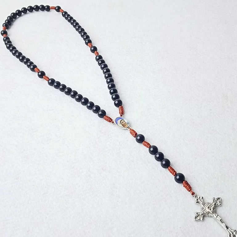 Rosario katolik akrilik hitam lilit tali variasi