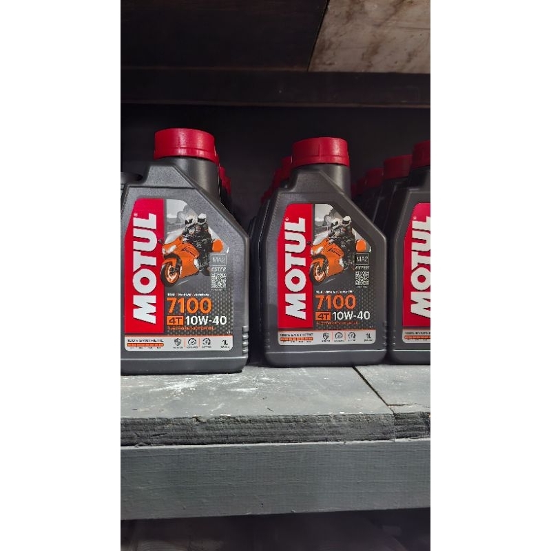 MOTUL 7100 10w-40