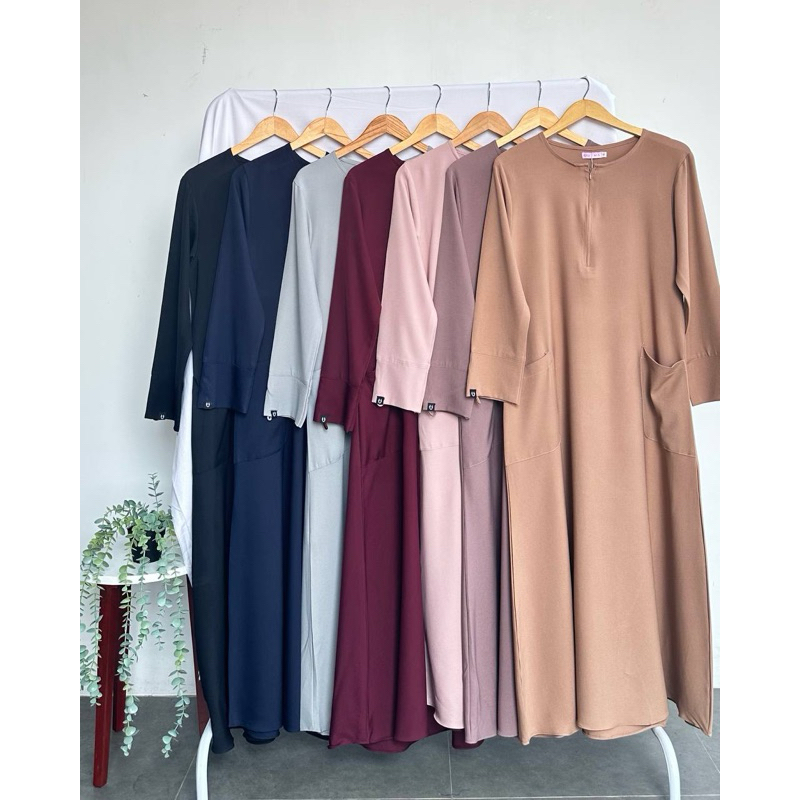 Maira Abaya by Uzma Hijab Dress simple ada tali manset kantong depan bahan shakila Mitra supplier Ba