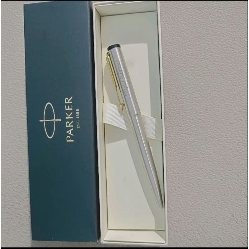 

New Product Pulpen Parker ORIGINAL SLim Sliver Free Grafir Nama/Logo + Box