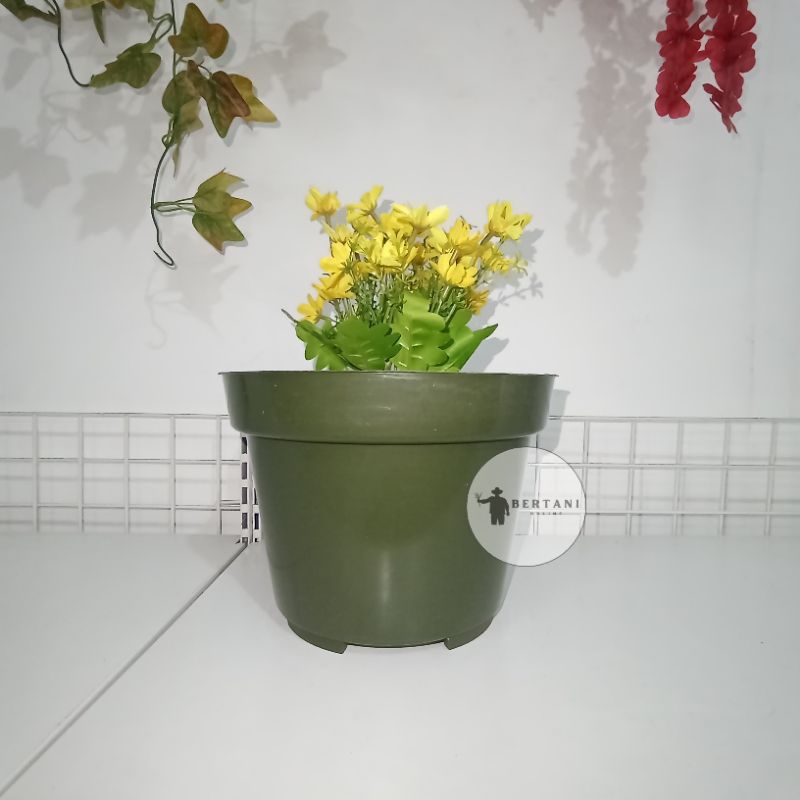 Pot EGP Hijau Army Ukuran 25