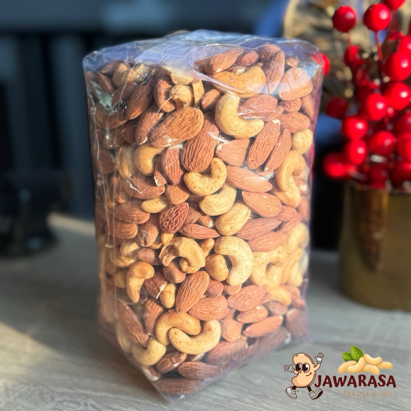 

ALMOND MIX METE OVEN ROSTED CASHEW PREMIUM 1KG