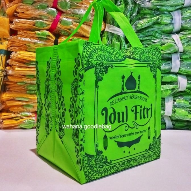 

HJ6 isi 12pcs Goodiebag kotak nasibesek 2x2x26 Tas Spundbond idul Fitri Gambar 4sisi 7GSM