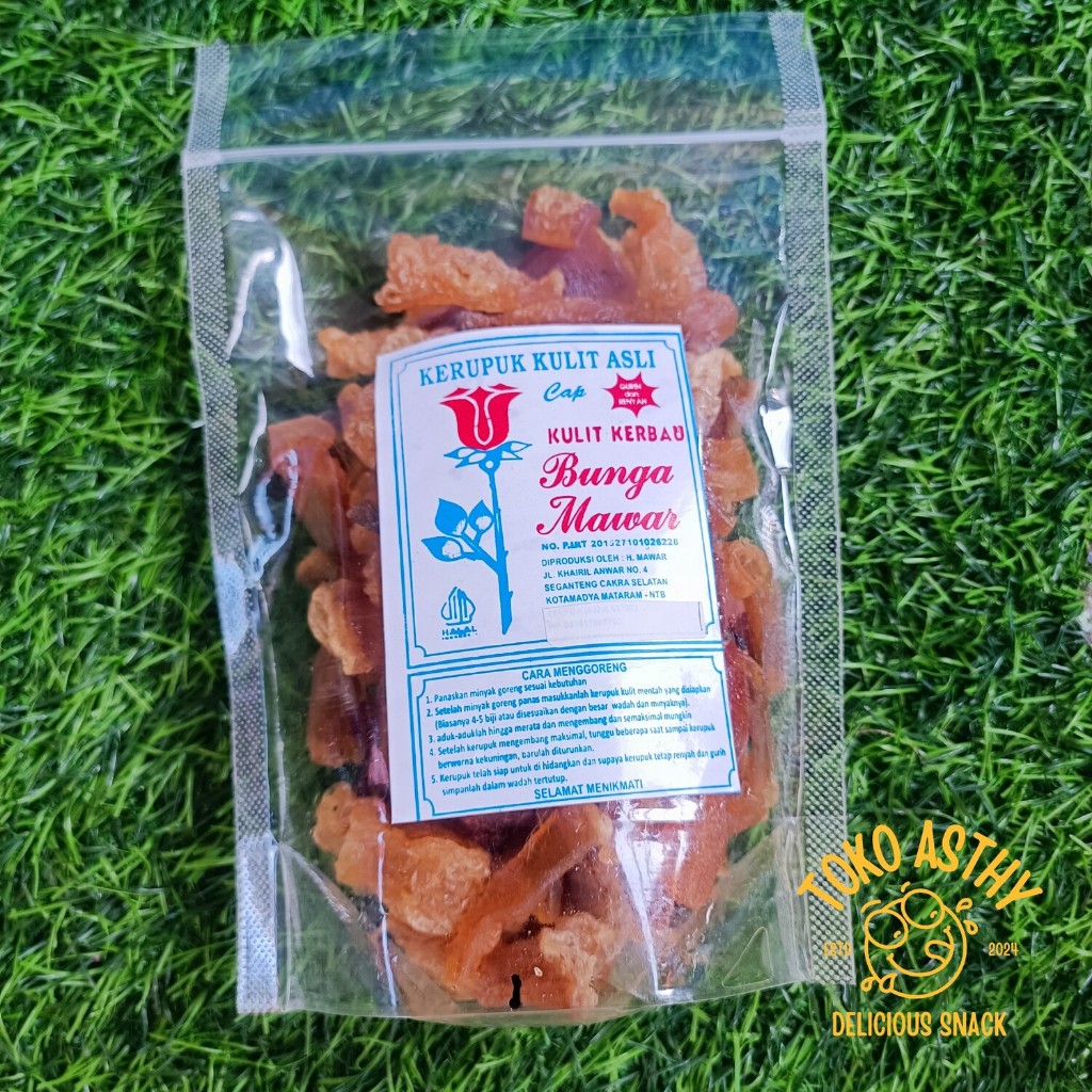 

KERUPUK KULIT KERBAU MENTAH SIAP GORENG RASA ORIGINAL CAP BUNGA MAWAR ASLI LOMBOK 250GR