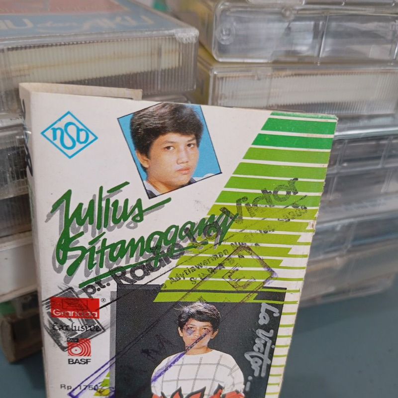 kaset Julius Sitanggang balada ibu dan anak