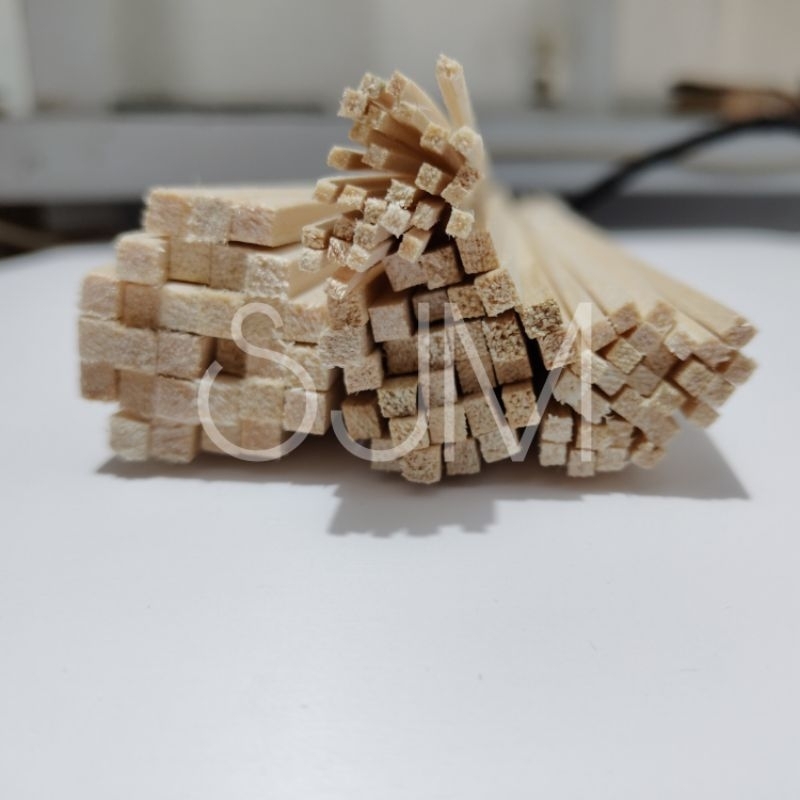 Balsa Stik, kayu balsa maket