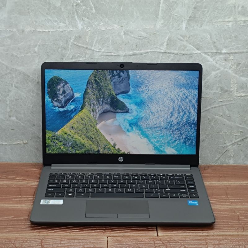 Laptop HP 240 G8 Intel Core i3-1115G4 RAM 4GB SSD 256GB GEN11