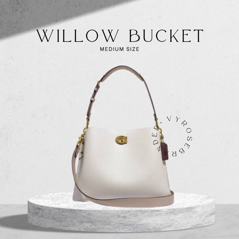 COACH Town Bucket Bag Willow Bucket Bag