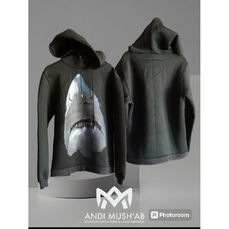 Hoodie/Sweater  Givenchy SHARK