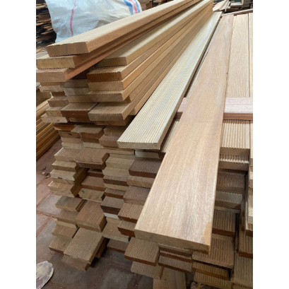 Decking Kayu Bengkirai Panjang 270 cm - Papan Bengkirai Kalimantan