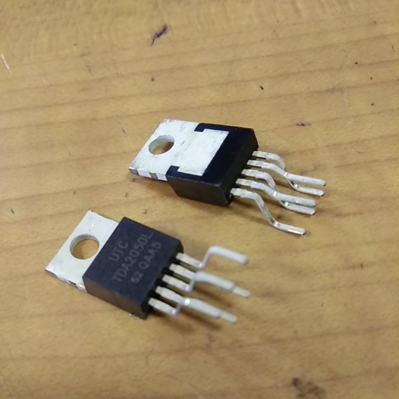 TRANSISTOR IC UTC TDA2050 UTC TDA 2050