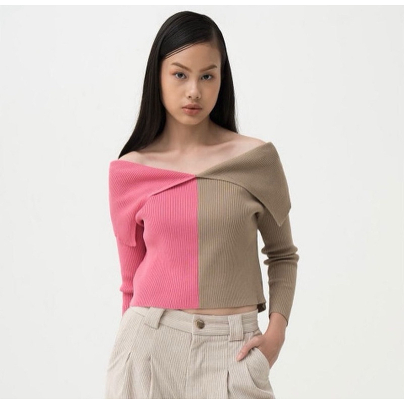 preloved 3mongkis x elxi shoulder top