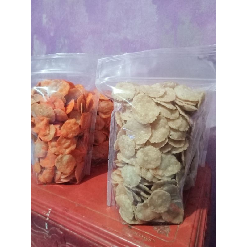 

keropcok atau getas beras ada rasa original sama balado pedas manis