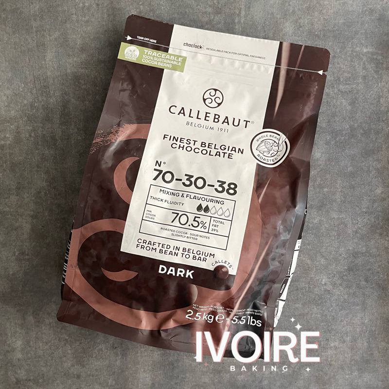 

Callebaut Dark Chocolate Callets Chocolate Couverture 70.5% 70-30-38