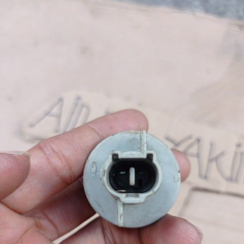 soket fitting lampu sein lampu depan headlamp ford ranger everest 2005 2006 2007 2008 2009 original