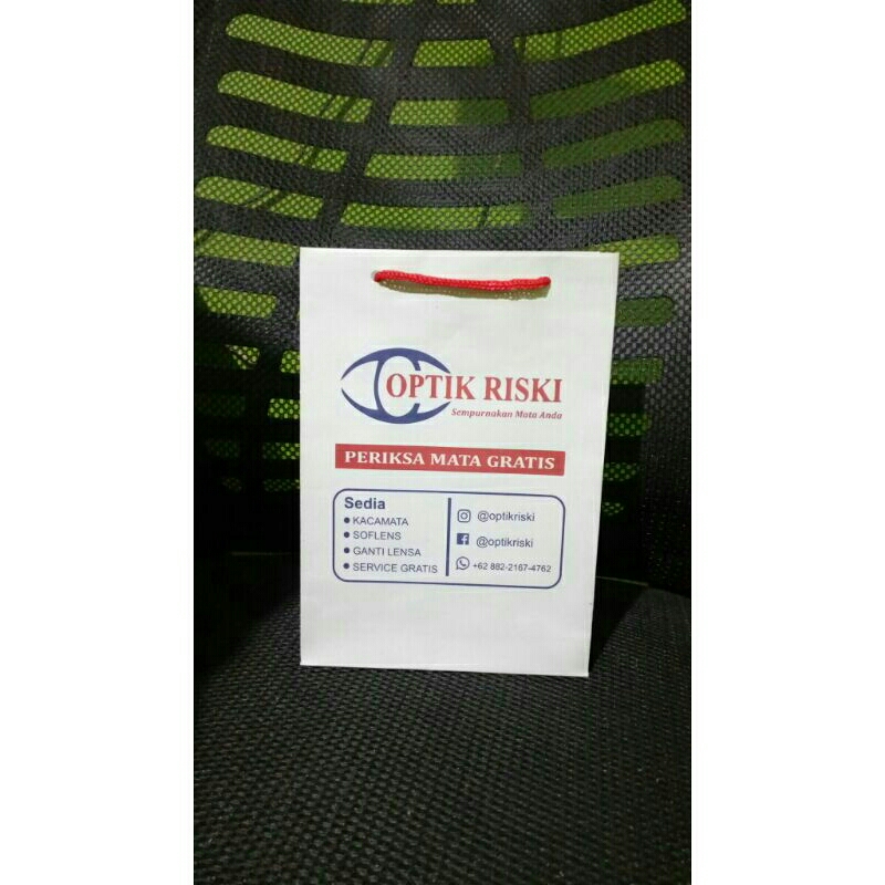 

paperbag ivory custom ukuran 22x22x25