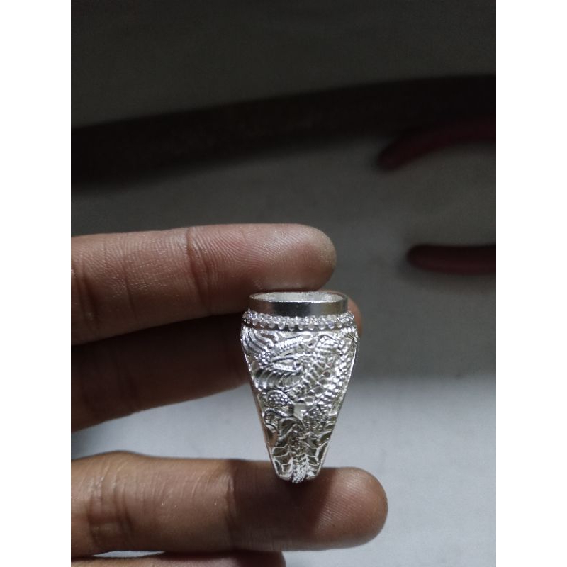 Ring perak ukir naga