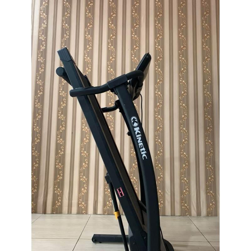 Treadmill elektrik Kinetic