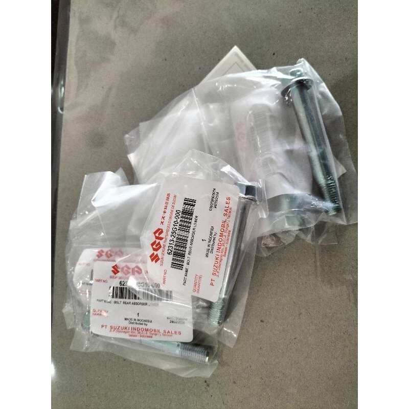 Baut monoshock baut shok belakang bawah Suzuki Satria Fu 150 karbu satria Fu fi injeksi 62313-25G10-