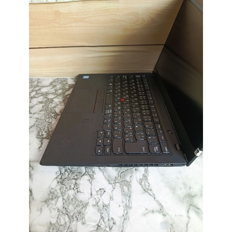 Lenovo Thinkpad X1 Carbon
