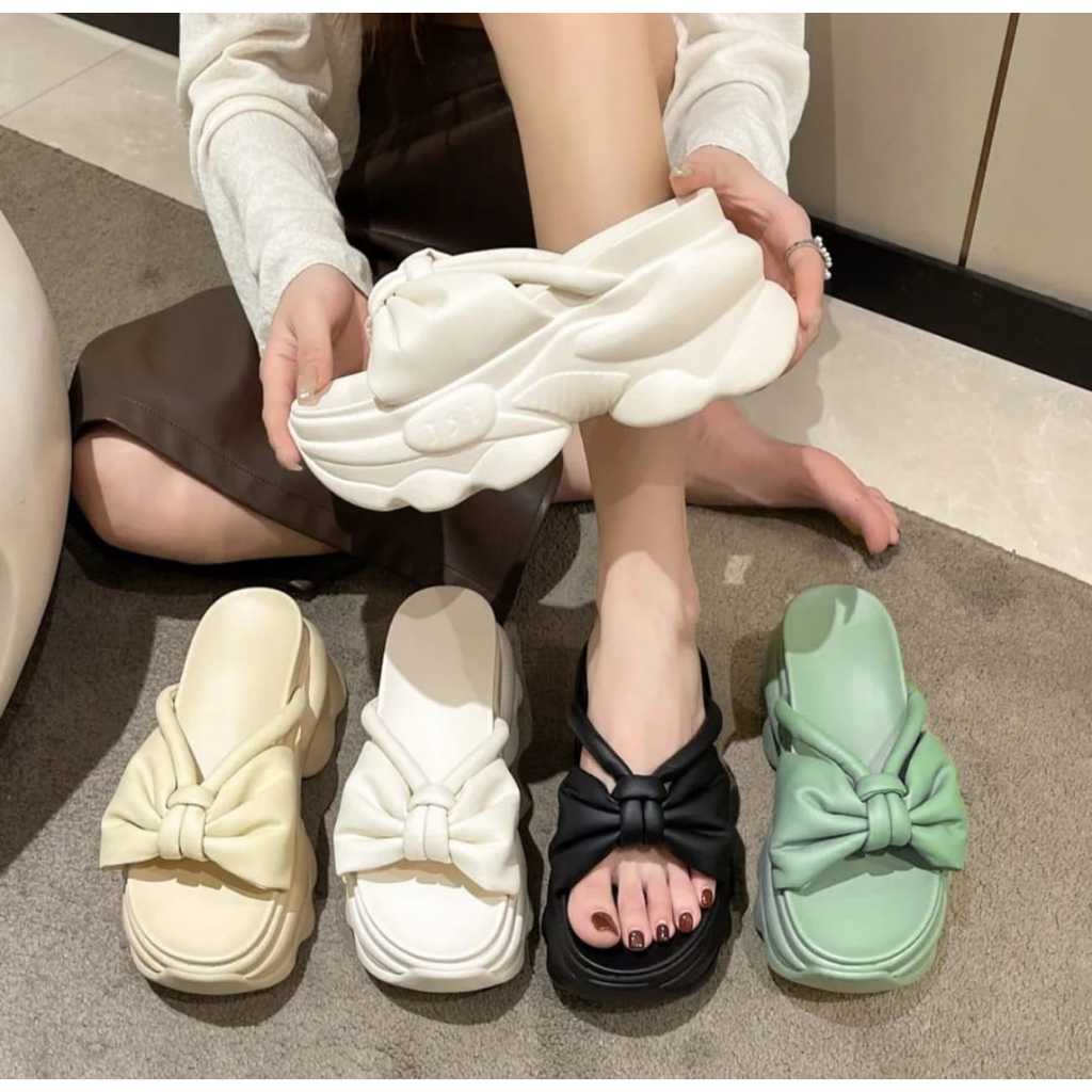 SANTI SHOES - SENDAL SLIP ON WEDGES WANITA KASUAL VARIASI TALI PITA SILANG BAHAN SINTETIS CK 550