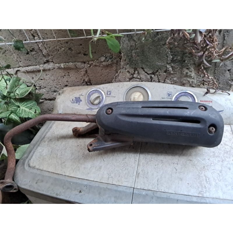 Knalpot kymco eassy easy kimco ezzy original ori copotan standar kelengkapan seperti difoto layak pa