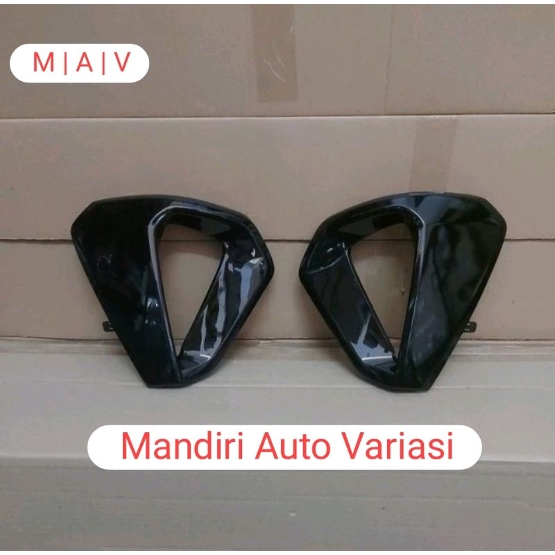 Cover Sein INNOVA REBORN FACELIFT Black Glossy