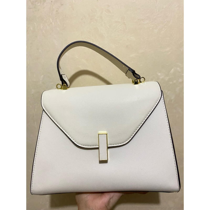 PRELOVED TAS MERK MINCOL KOGE