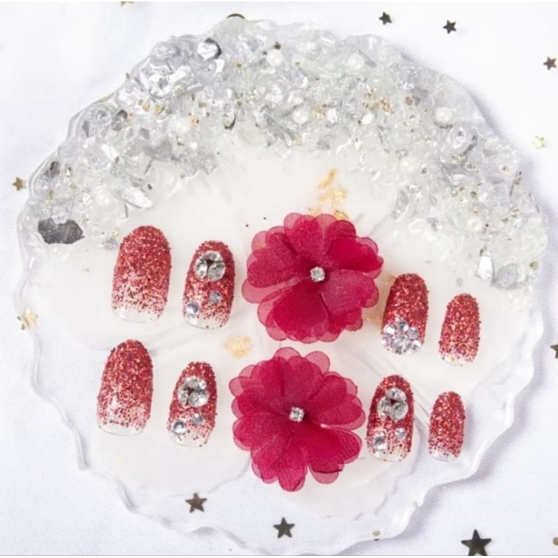 Motif Bunga Pompom Kuku Palsu Pengantin Kuku Wedding
