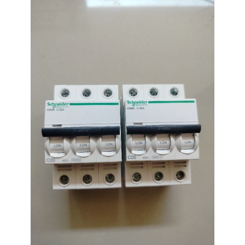 MCB Schneider ic60n 3P 20 Ampere