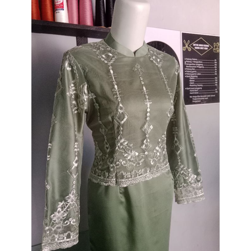 PO baju couple keluarga warna sage