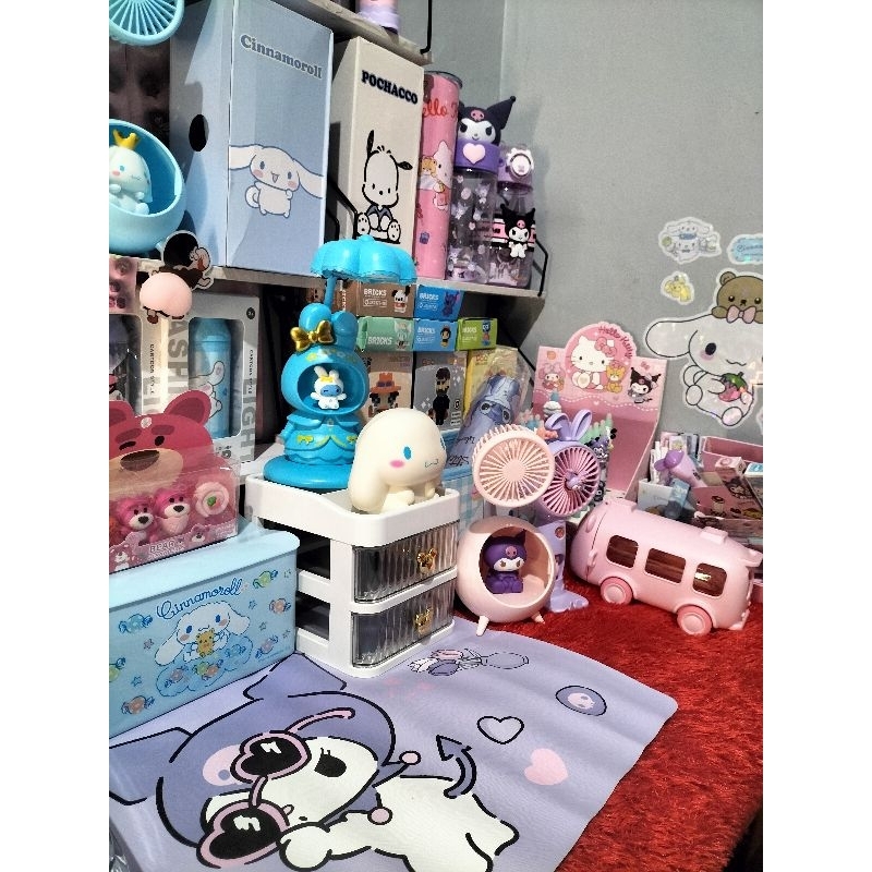 

Paket Sanrio (LUXURY) 12 Kotak Dan 7 Bonus