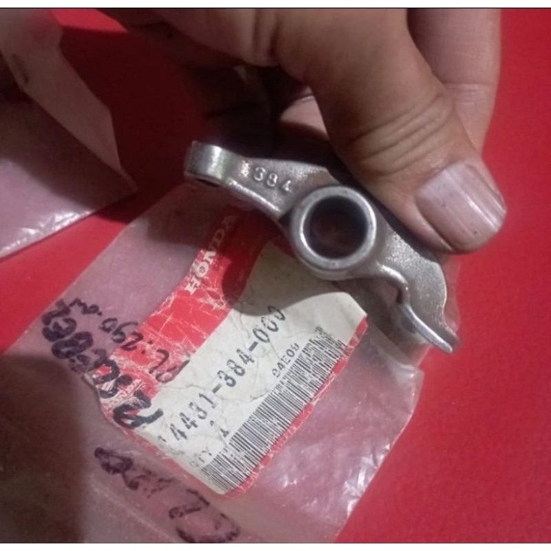 PELATUK KLEP CB 100 CB 125 GL 100 ORIGINAL JAPAN