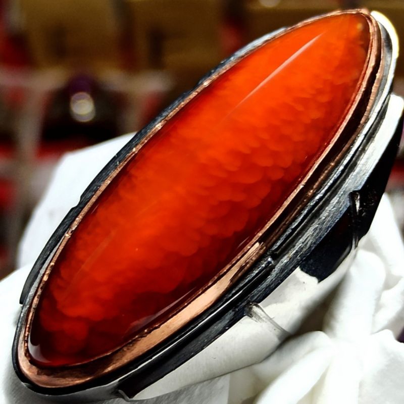 PANDAN MERAH SISIK BETOK