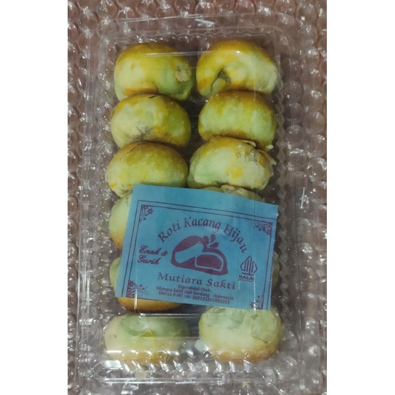 

roti kacang hijau. pia kacang hijau isi 12 pcs menu halal