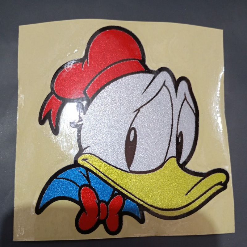 

stiker gambar bebek Donald