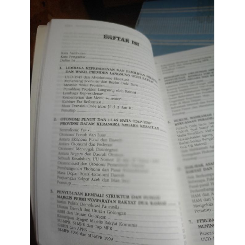 DARI ORDE BARU KE INDONESIA BARU LEWAT REFORMASI TOTAL by sri-bintang pamungkas