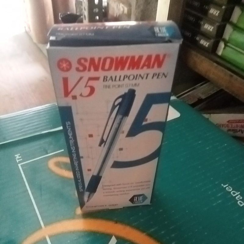 

ballpoint pen snowman v5 biru 0.7 mm 1 pack