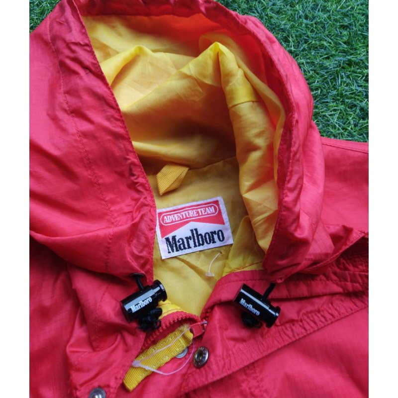 JAKET MARLBORO ADVENTURE TEAM ANORAK CAGOULE DORAEMON ORIGINAL