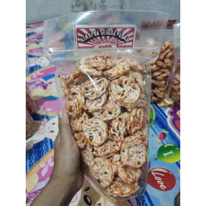 

SEBLAK KERING RINGAN VIRAL TERMURAH 250GRAM PEDAS DAUN JERUK KERIPIK KERUPUK