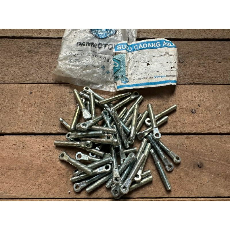 baut kitiran tutup tangki bensin vespa original