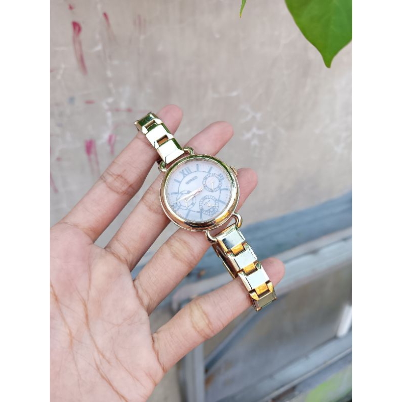 Wired Chronograph tough solar by Seiko for ladies