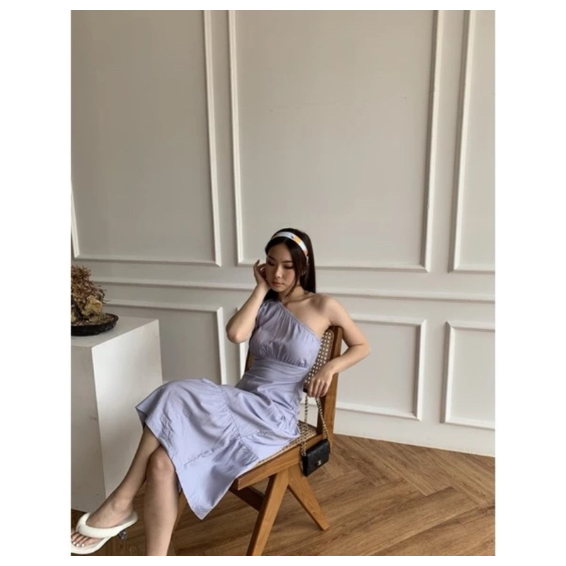 one shoulder dress